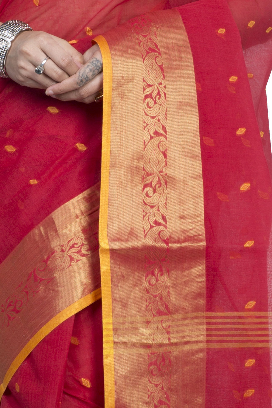 Red Pure Cotton Churi_Par Tant Saree (860)